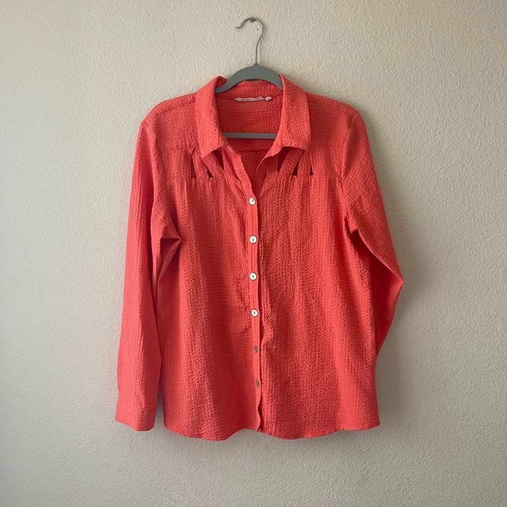 Soft surroundings‎ coral cutout button up blouse